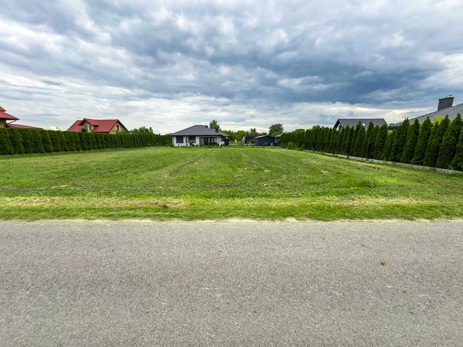 Działka budowlana 1344 m² – spokojna okolica, blisko Radawy - View 3