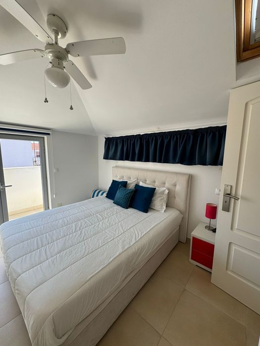 Apartamento Moderno com Vista Mar na Nazaré – Localização Premium