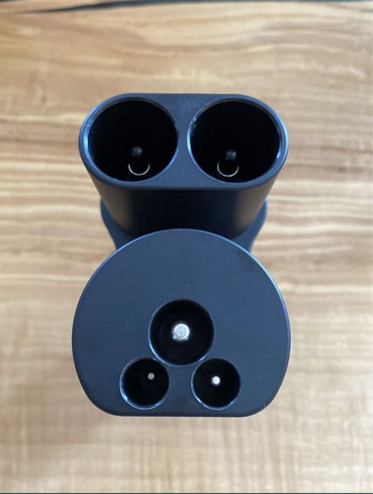 Перехідник CCS2 Tesla