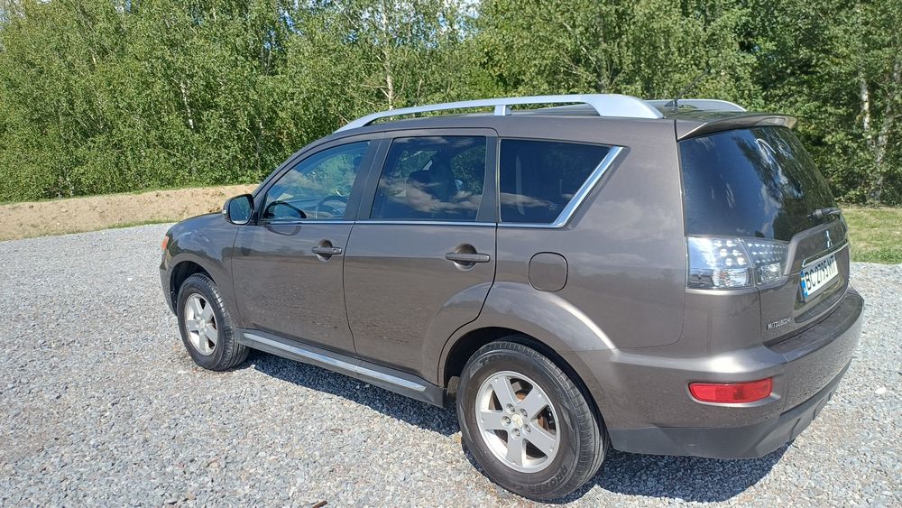 Продам Аутлендер 4×4 2.2 дизель