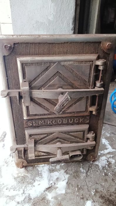 Drzwiczki do pieca kaflowego z instalacją elektryczną