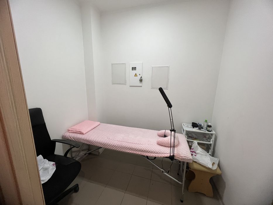 Аренда комнаты в Парикмахерской  мастерам татуажа, массажиста и т.д.