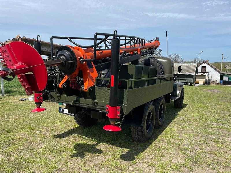 Бурильно-крановая машина БКМ 3,5   под опоры линий электропередач ЛЕП