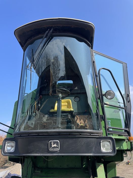 John Deere 1052 | 1987 r. |