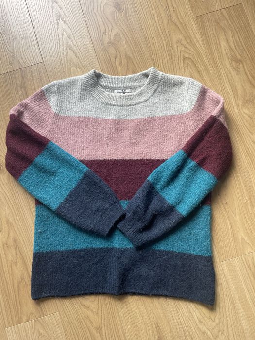 Sweter w paski pasy szary rozowy granatowy