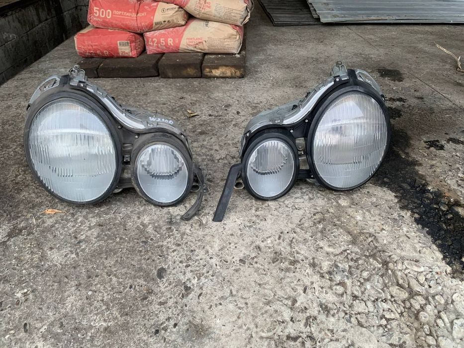 Фари w210 до рест хороший стан кріплення цілі