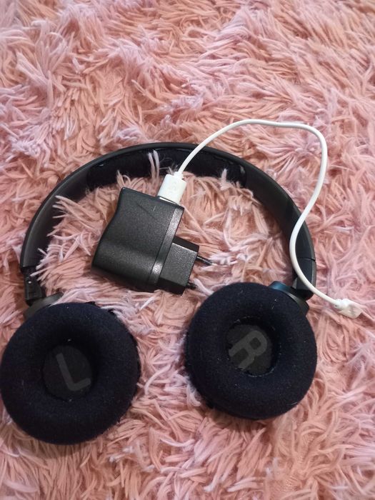 Auscultadores Bluetooth JBL Tune 500