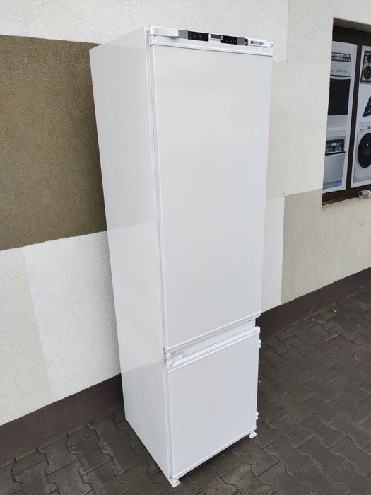 Холодильник BEKO 193 cm ,NOFROST, з Європи. Під забудову, вмонтування