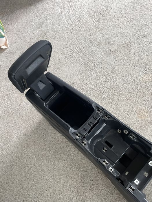 Consola central + apoio de braço Peugeot 2008