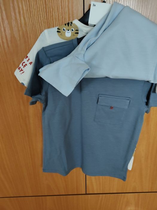 T-shirt -bluzeczki.Nowe C&A r.104