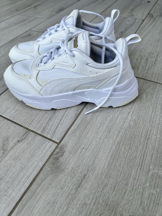 Кросівки жіночі Puma