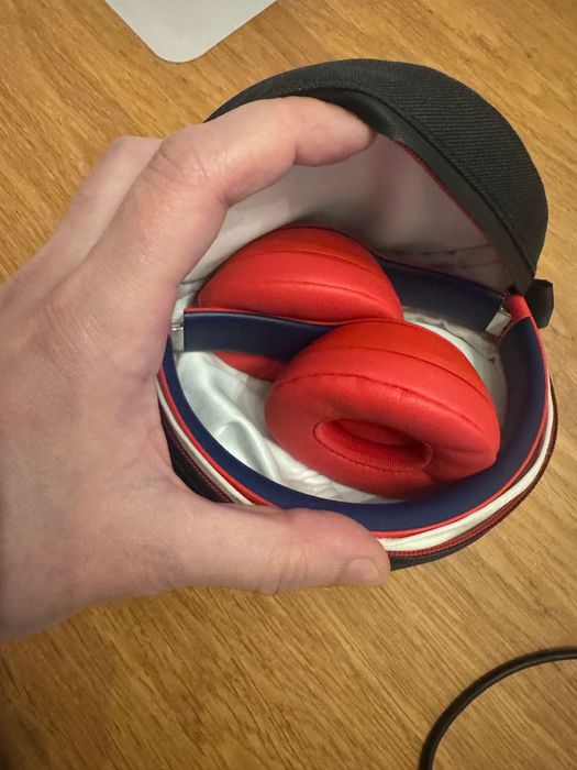 Phones / Auscultadores Apple Beats Solo 3 Club Collection