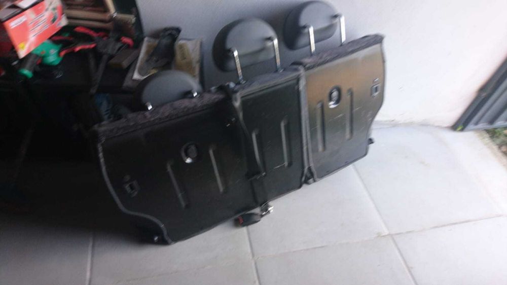 Conjunto bancos / estofos Opel Corsa C 5 portas c/ airbags