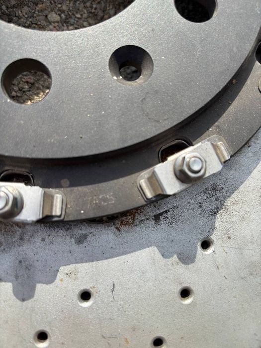 Комплект передних тормозных дисков