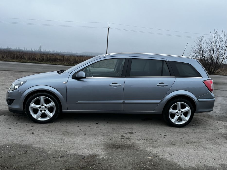 Opel Astra H 1.6 Turbo 180 к.с