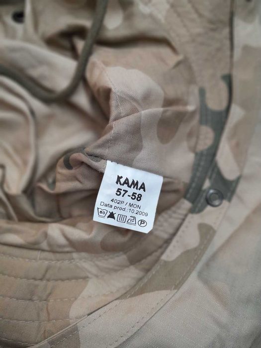 Kapelusz militarny wojskowy. Pustynny kamuflarz