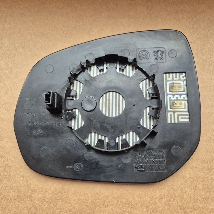 Вкладыш зеркала Peugeot 3008 оригинал с подогревом 2326.34.054