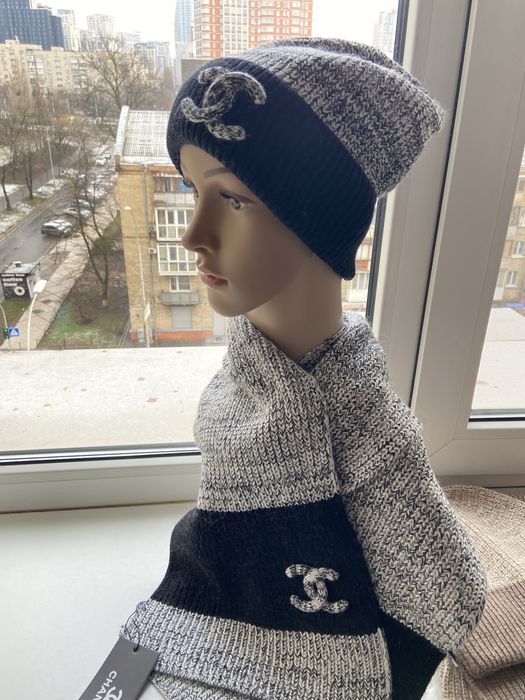 Комплект шарф шапка Chanel новый