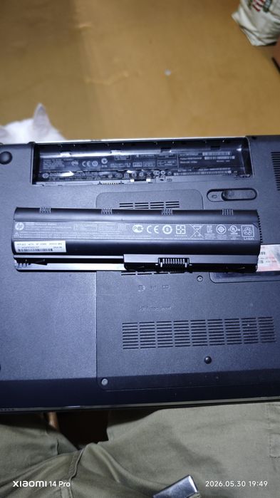 HP ноутбук на запчастини.