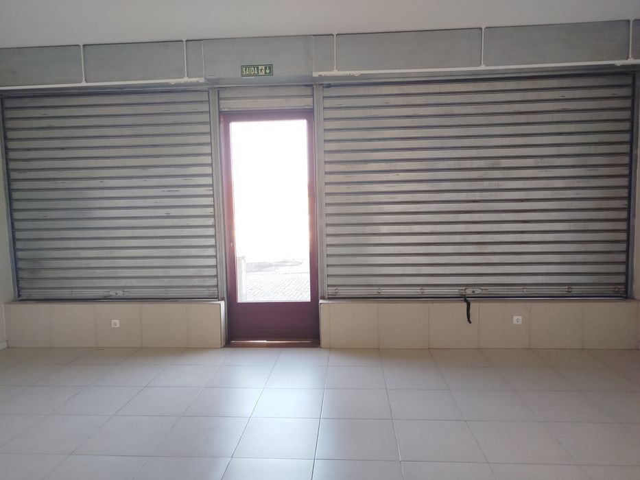 Loja 52 m² – Rio Meão