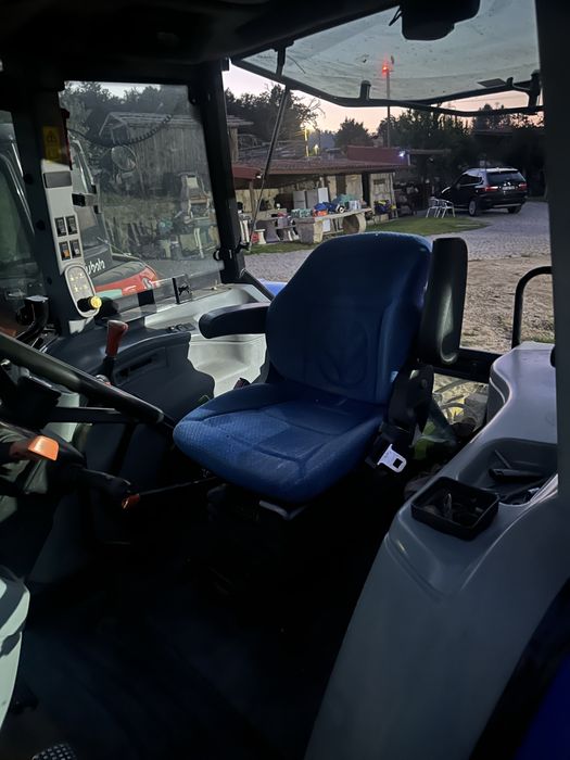 Tractor New holland T5060