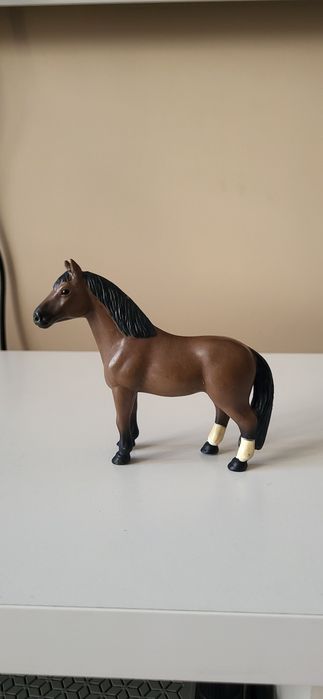 Safari Ltd koń hanowerski figurka unikat model wycofany z 2001
