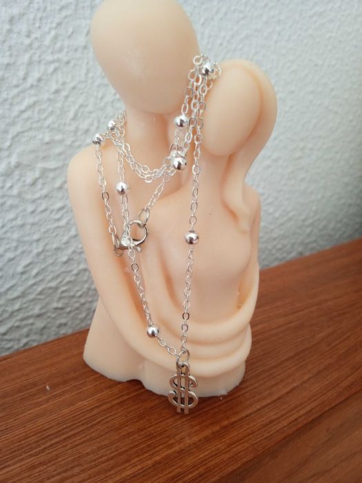 Colares lindos e unicos