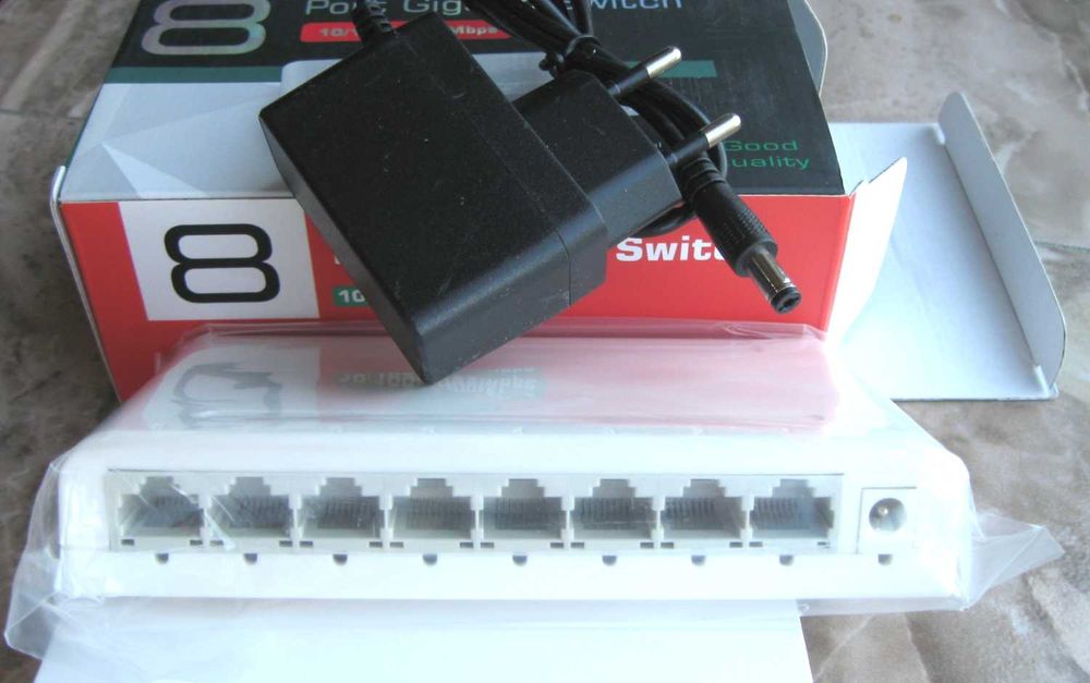 Коммутатор Gigabit Switch DBIT 1008G, 8*1000Mbps