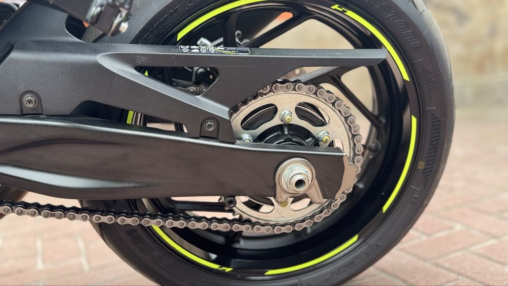 Suzuki GSX-S750 Сузуки 2021 рік