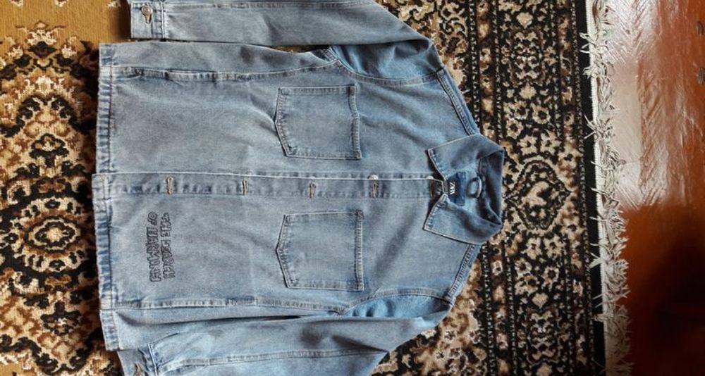 Джинсовая рубашка zara