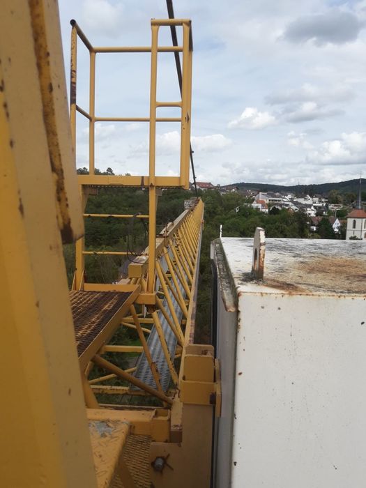 Продам будівельний кран Liebherr 91EC