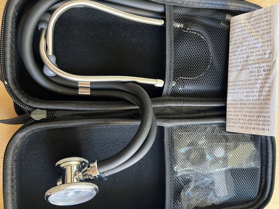 Стетоскоп Фонендоскоп на дві головки Новий в Футлярі !