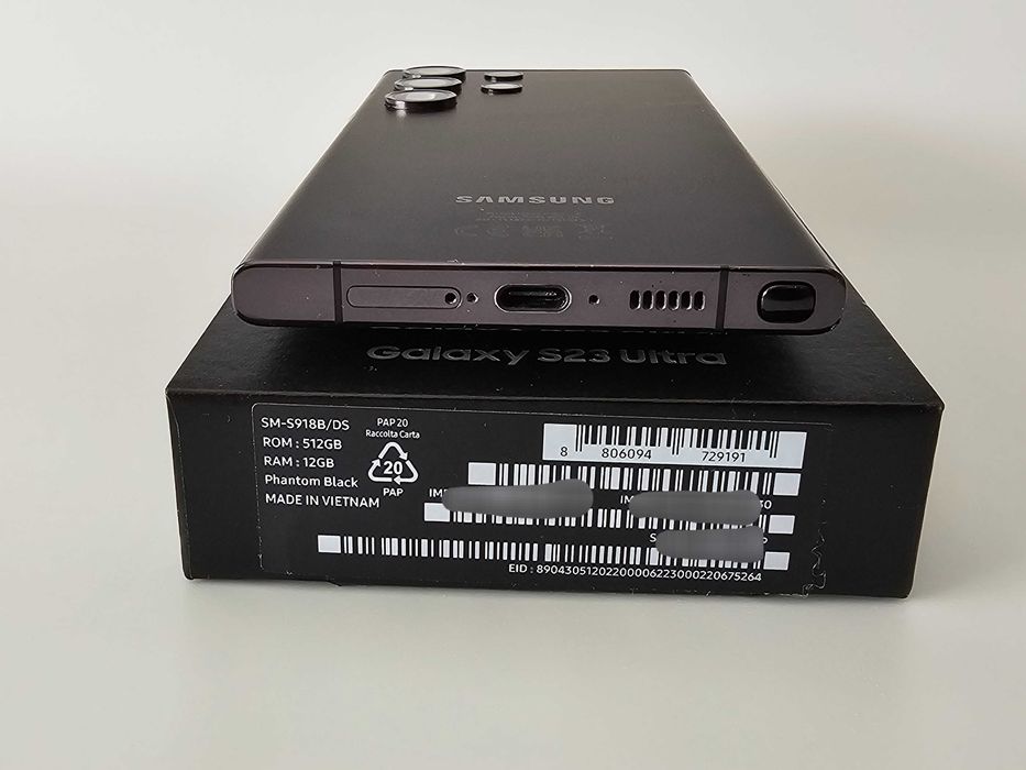 Samsung S23 Ultra 12/512gb. Muito bom.