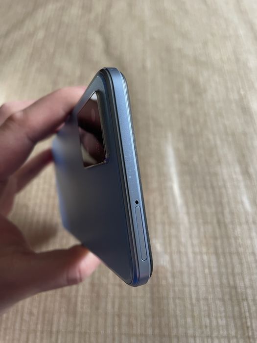 Продам Vivo Y33s — у дуже хорошому стані