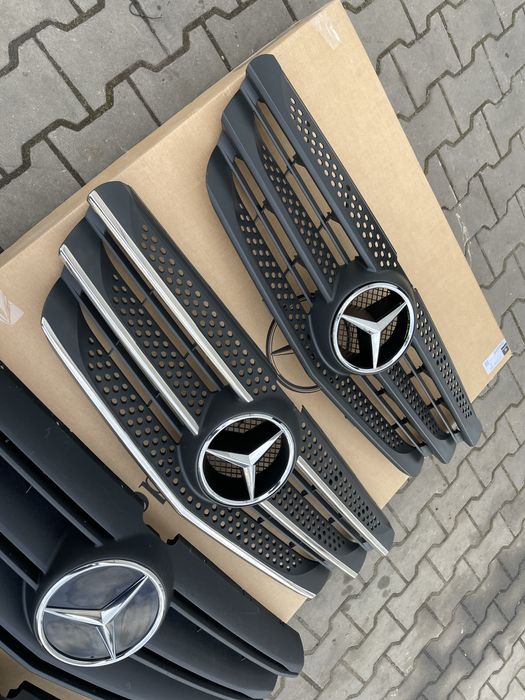 Решітка радіатора решетка бампер віто Mercedes Vito W447 Metris Evito