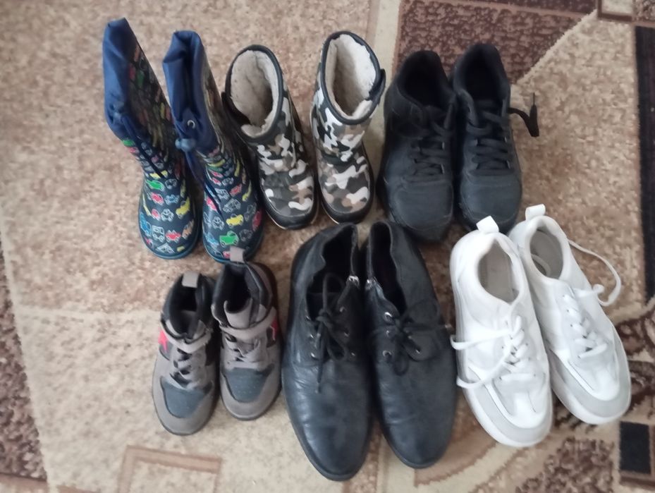 Отдам бесплатно вещи