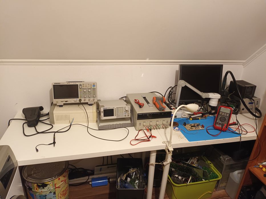 Naprawa elektroniki  GSM telefonów wyświetlaczy tv agd serwis rtv