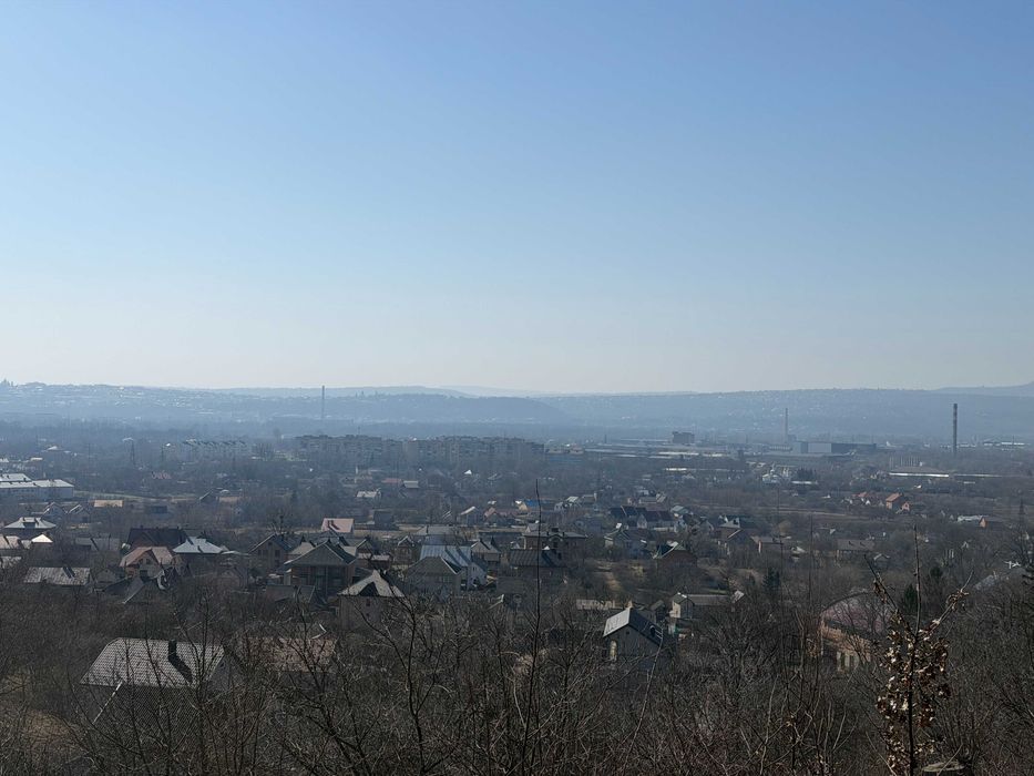 ПРОДАЖ землі біля ГОРИ КОХАННЯ з неймовірним краєвидом на місто