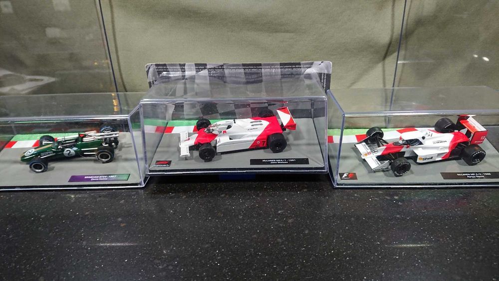 14 Miniaturas Formula 1 / F1 (Escala 1/43) - Salvat/Altaya/IXO