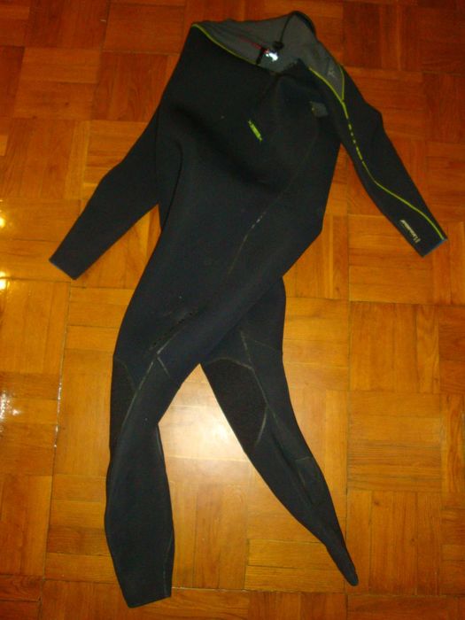 Гидрокостюм O'NEILL , размер 52-54 ( L-XL ) , толщина 3-5 mm