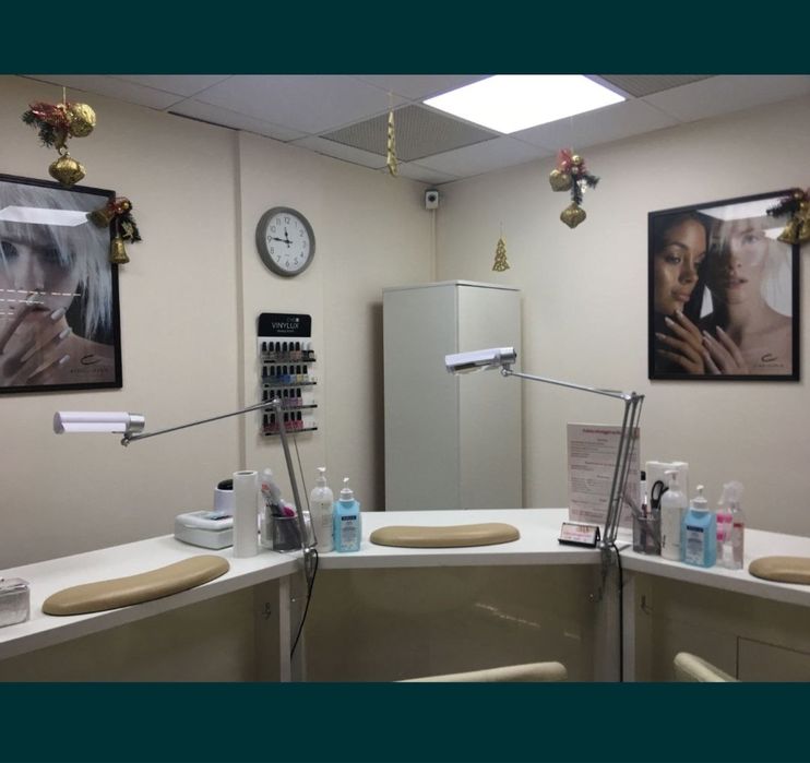 Продам меблі для манікюрного салону Манікюр Педікюр Обладнання