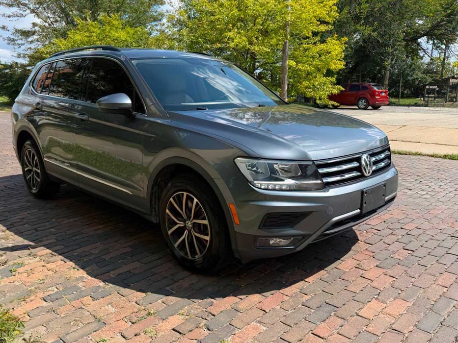 Volkswagen Tiguan 2.0T SEL Premium      2018