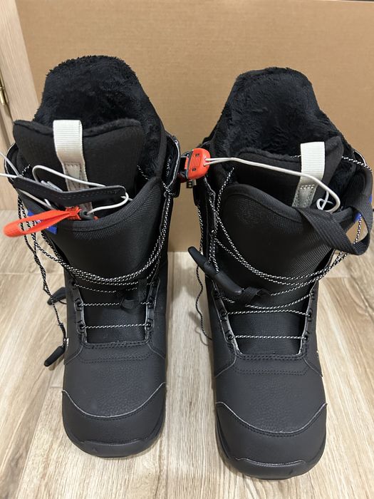 Боти для сноуборду Burton Moto 2024