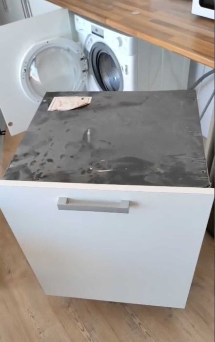 Maquina de lavar SMEG com avaria
