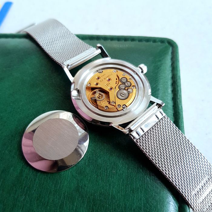 Годиник Poljot de luxe 23 jewels Полёт 23 камня механика cal 2209 ССCР