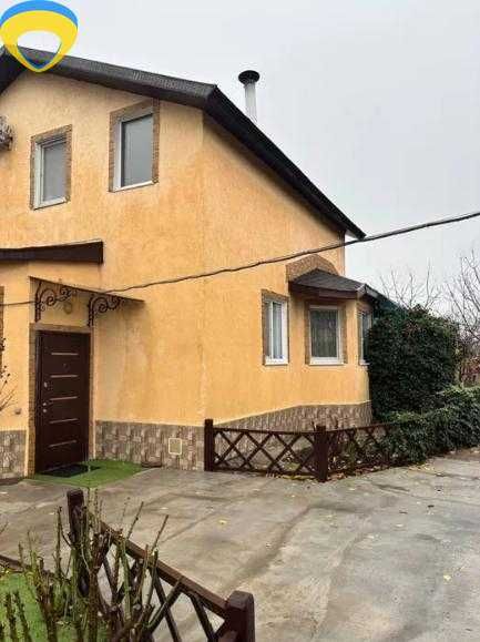 Просторный 4-комнатный дом в Фонтанке — залог комфортной жизни!