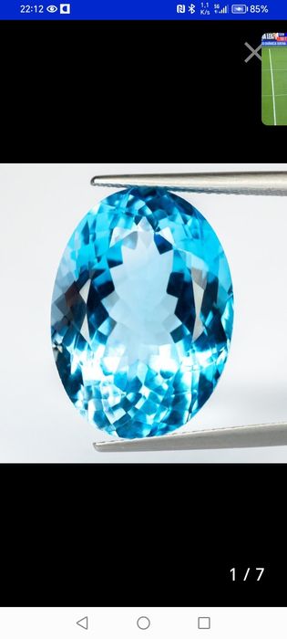 Topázio azul suíço intenso 28.29 ct!