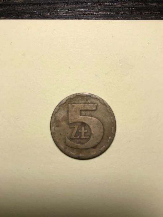 Moneta 5 zł 1977 r. Bez znaku mennicy