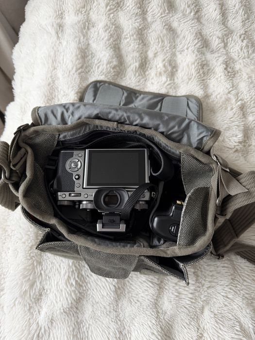 Aparat Fujifilm x-t2 +obiektyw Fujinon XF 16-55 mm+ dodatki