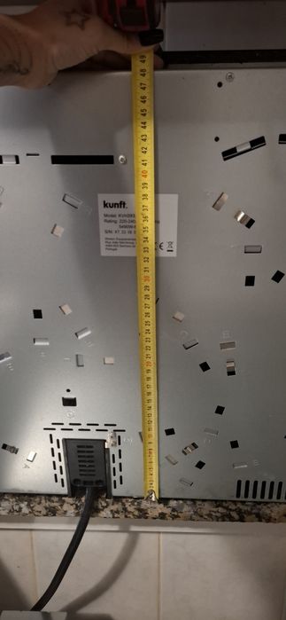 Placa vitrocerâmica Kunft modelo KVH3935